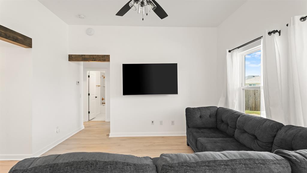 13416 Arrowhead Boulevard Property Photo 18