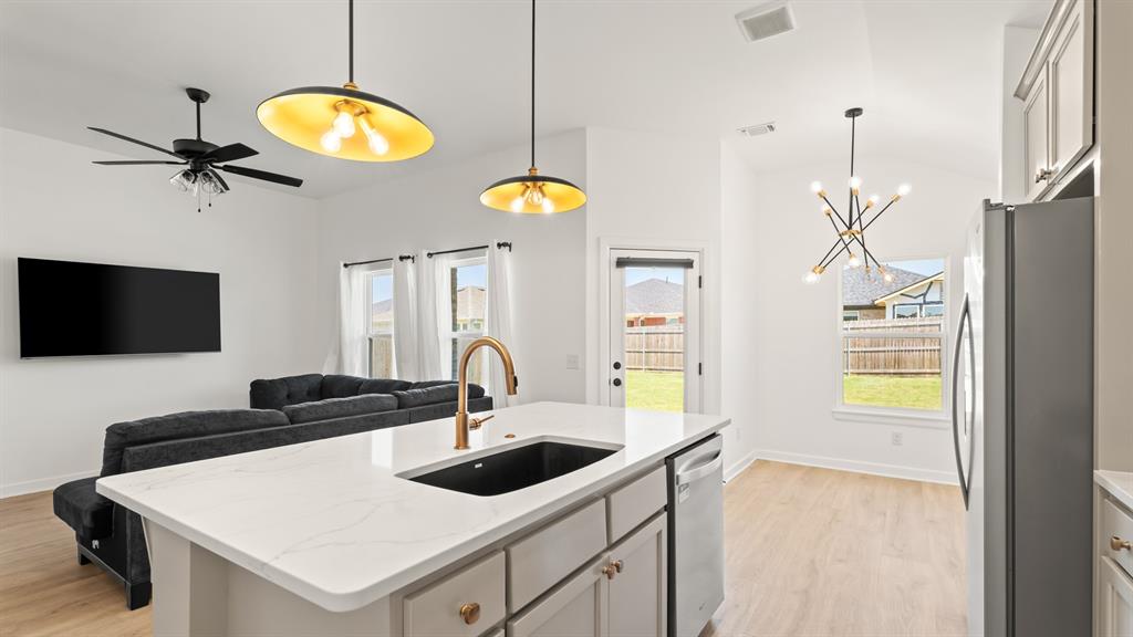 13416 Arrowhead Boulevard Property Photo 25