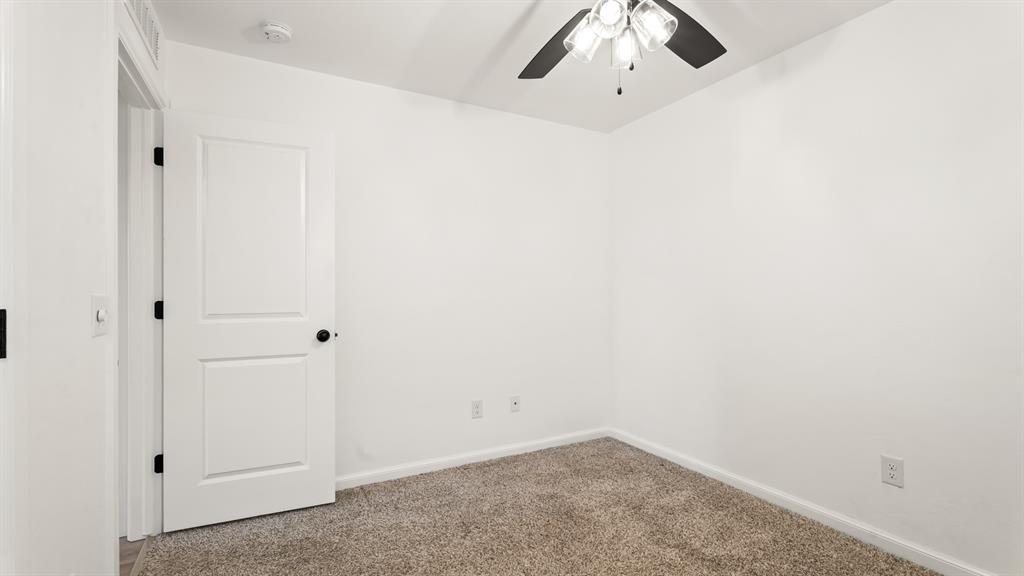 13416 Arrowhead Boulevard Property Photo 37