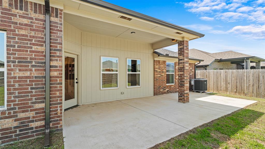 13416 Arrowhead Boulevard Property Photo 42