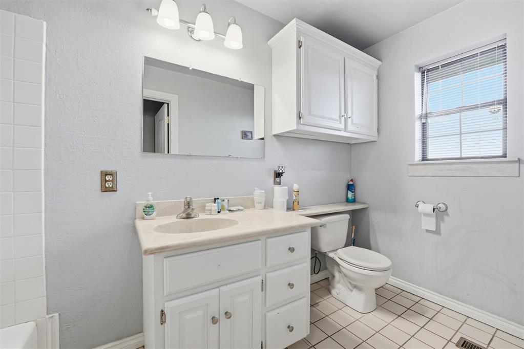 8717 Us Highway 183 Property Photo 31