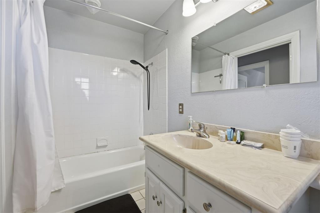 8717 Us Highway 183 Property Photo 32