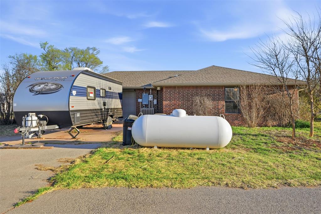 8717 Us Highway 183 Property Photo 38