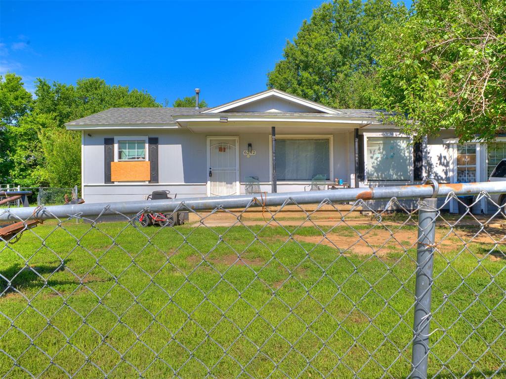 6242 N Cheyenne Avenue Property Photo 3