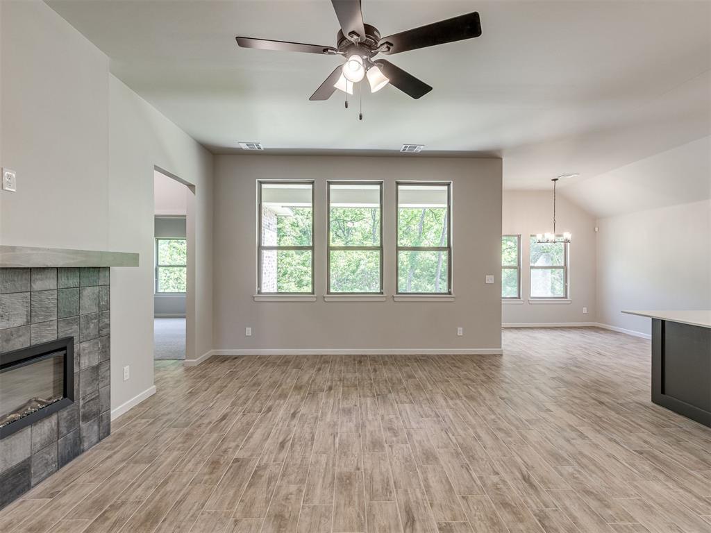 1206 Wisteria Way Property Photo 4