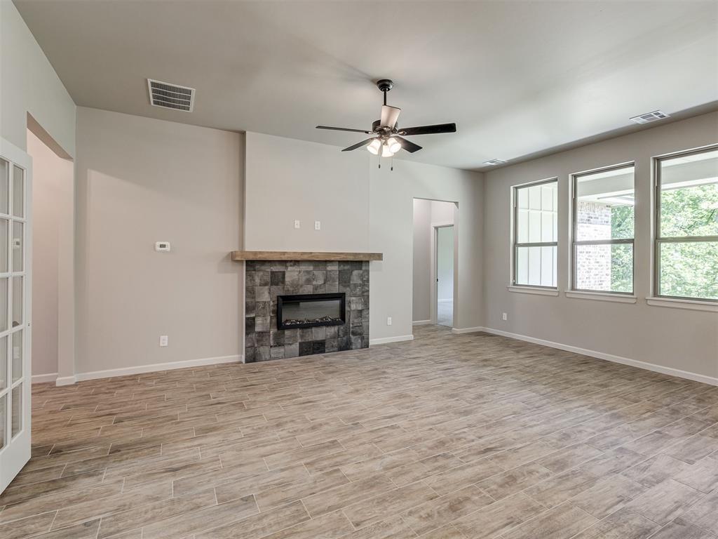 1206 Wisteria Way Property Photo 5