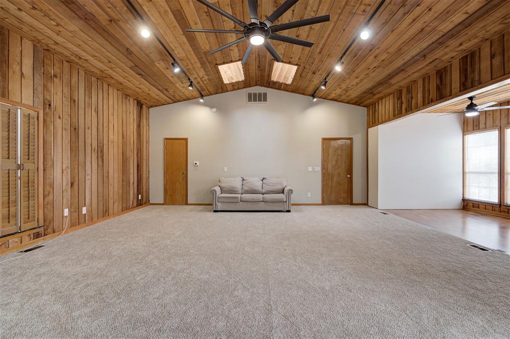 1839 E Pleasantview Lane Property Photo 28