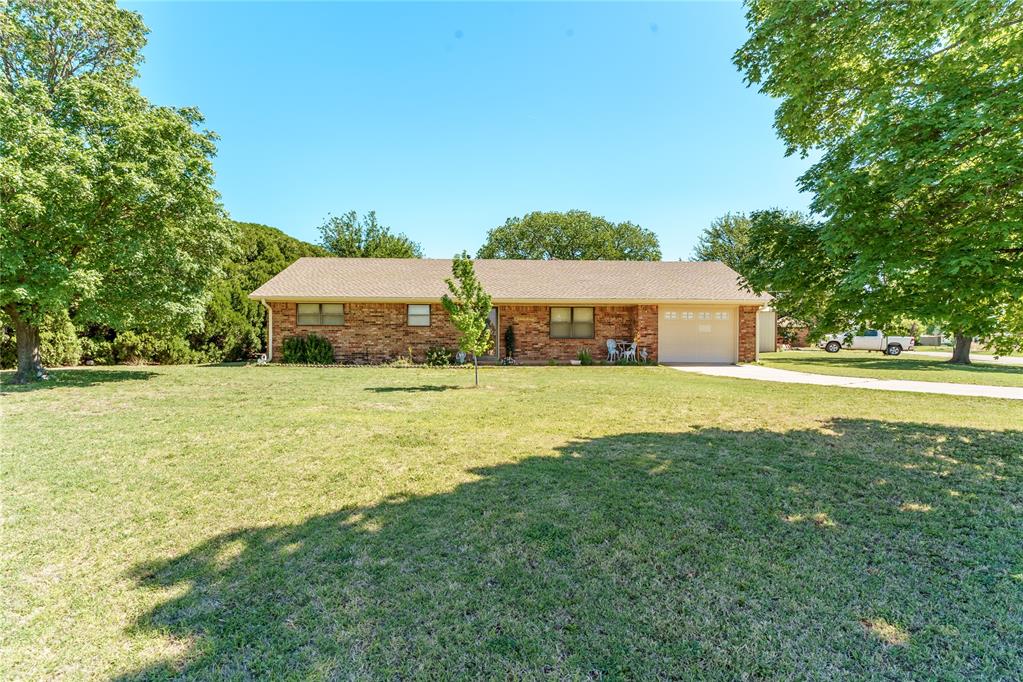 204 N Main Avenue Property Photo 2
