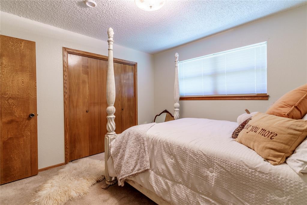 204 N Main Avenue Property Photo 39