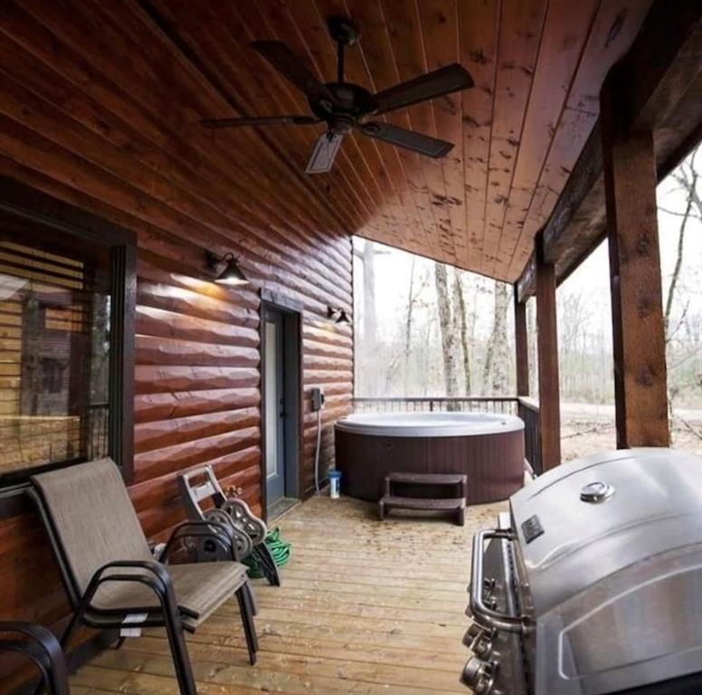 35 Bass Loop Property Photo 17