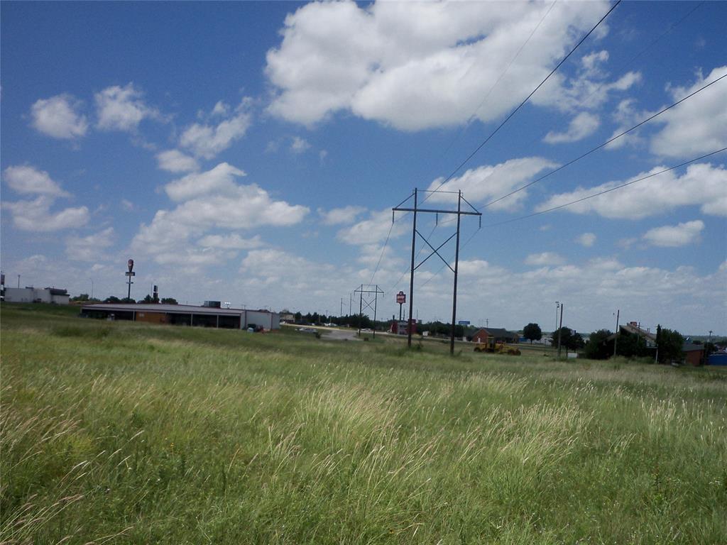 Weeden Drive Property Photo 12