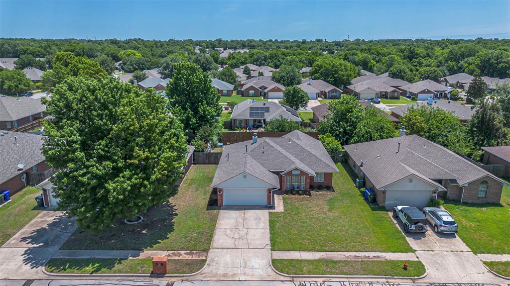 1713 Sumac Drive Property Photo 4