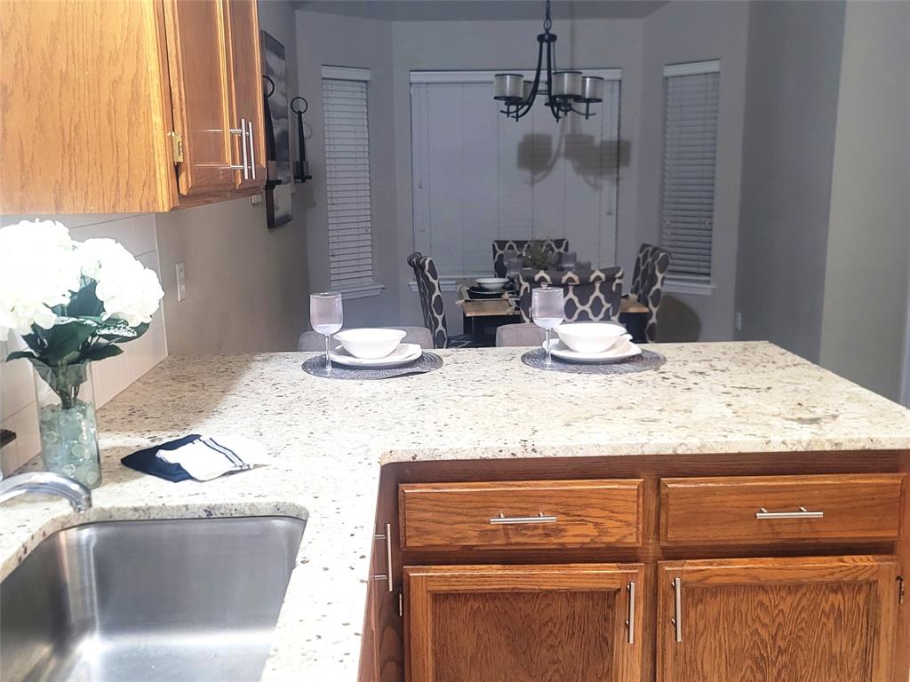 1713 Sumac Drive Property Photo 11