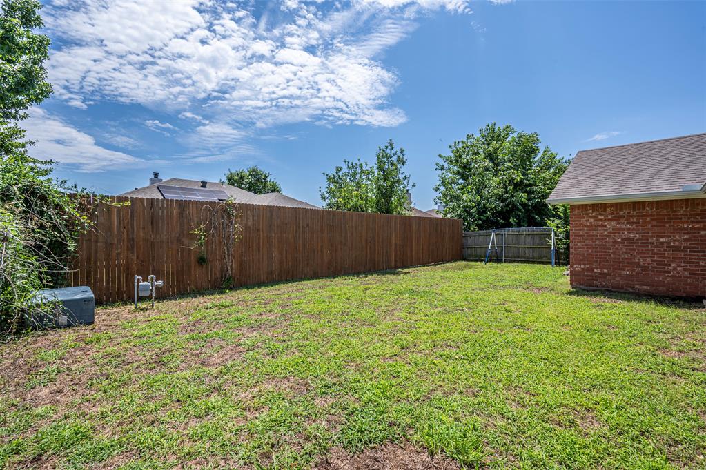 1713 Sumac Drive Property Photo 27