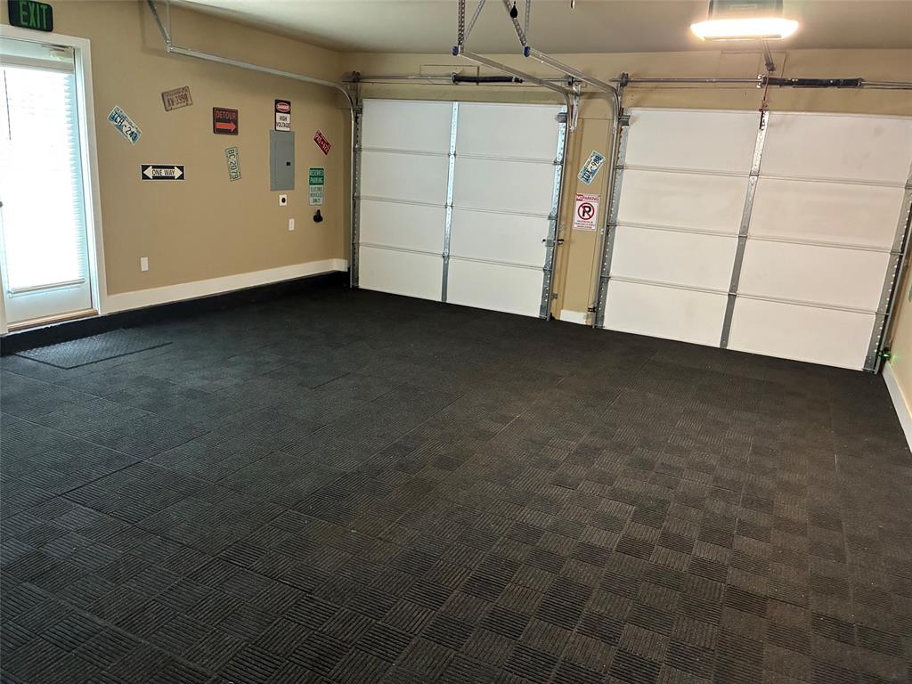 220 S Ponca Avenue Property Photo 10