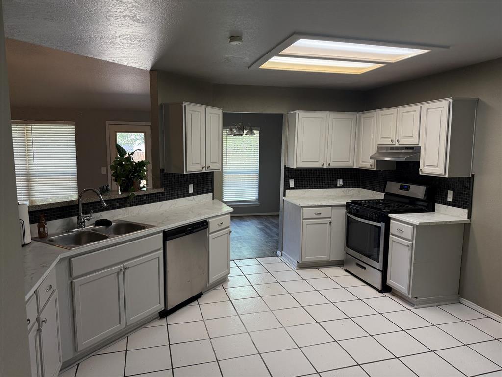 501 Sw 149th Place Property Photo 11