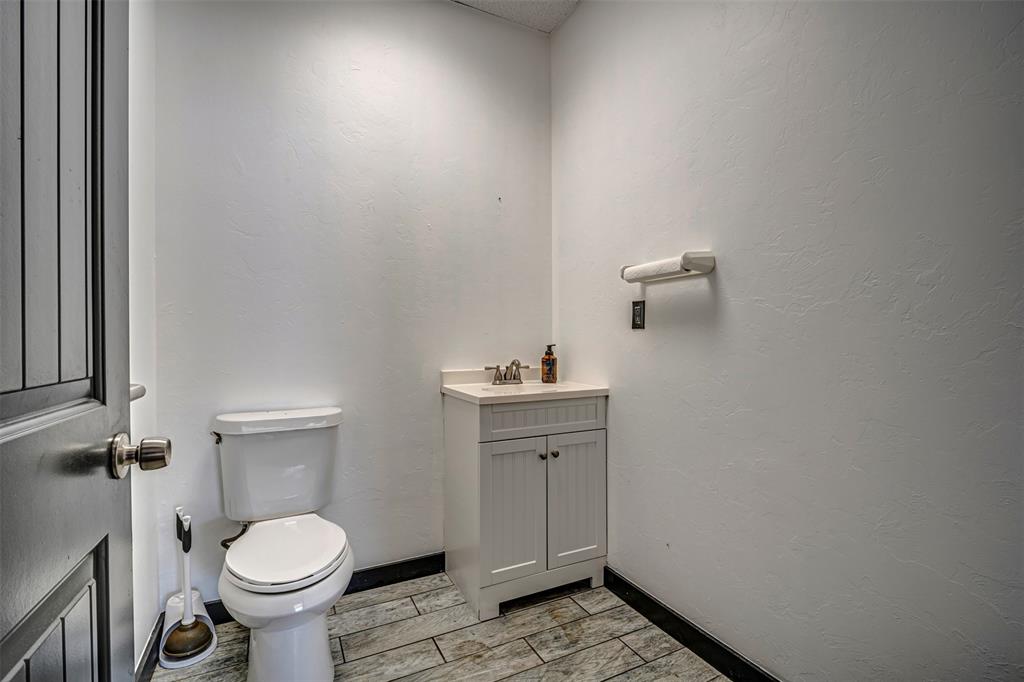 1831 Industrial Boulevard Property Photo 11