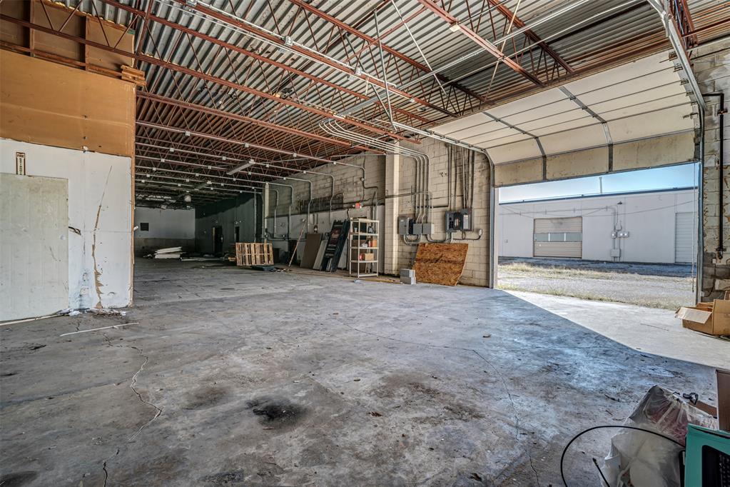 1831 Industrial Boulevard Property Photo 13