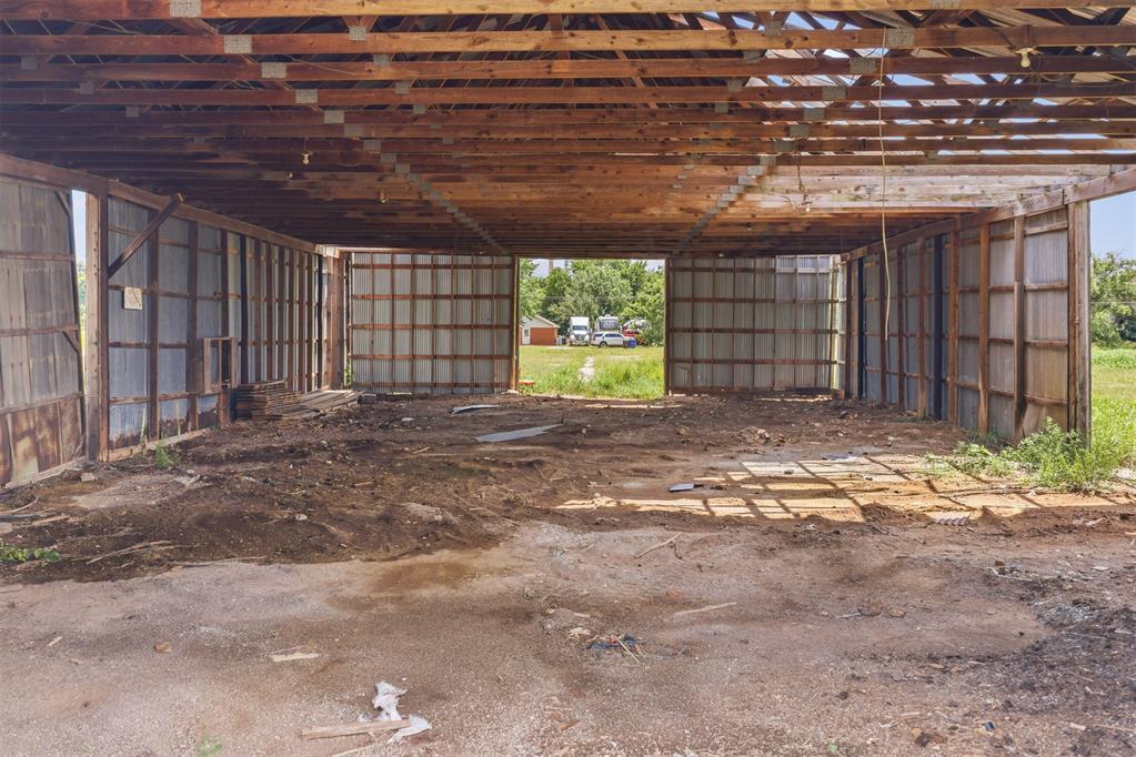 W Chickasaw Street Property Photo 11