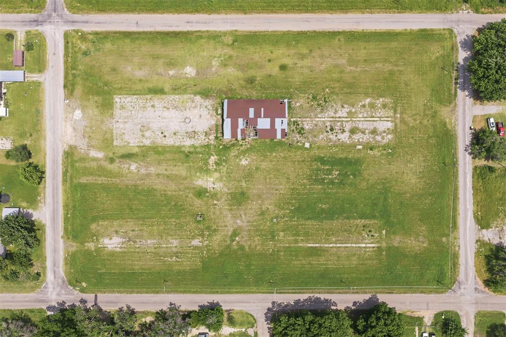 W Chickasaw Street Property Photo 12