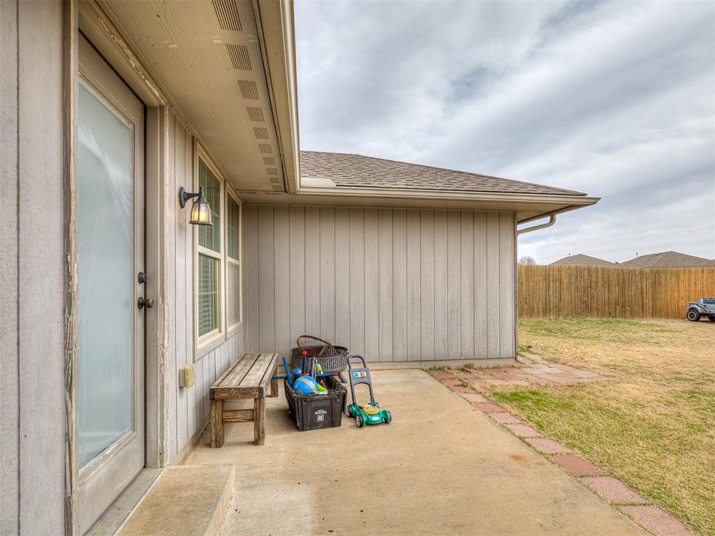 5610 Clearwater Drive Property Photo 31