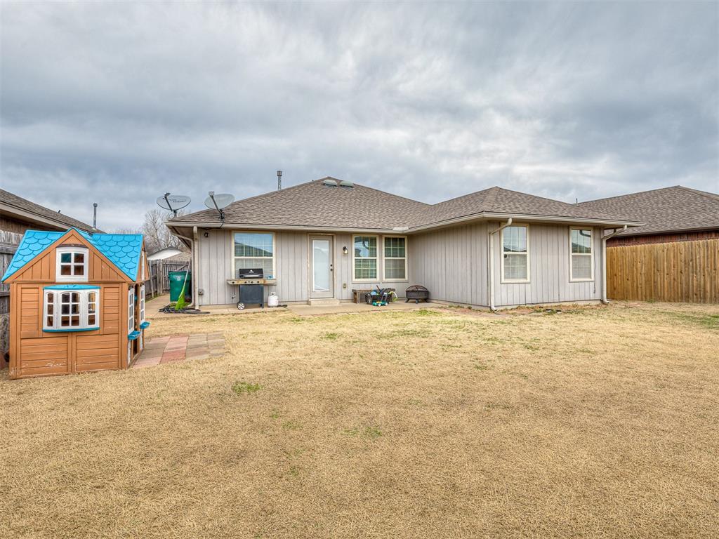 5610 Clearwater Drive Property Photo 33