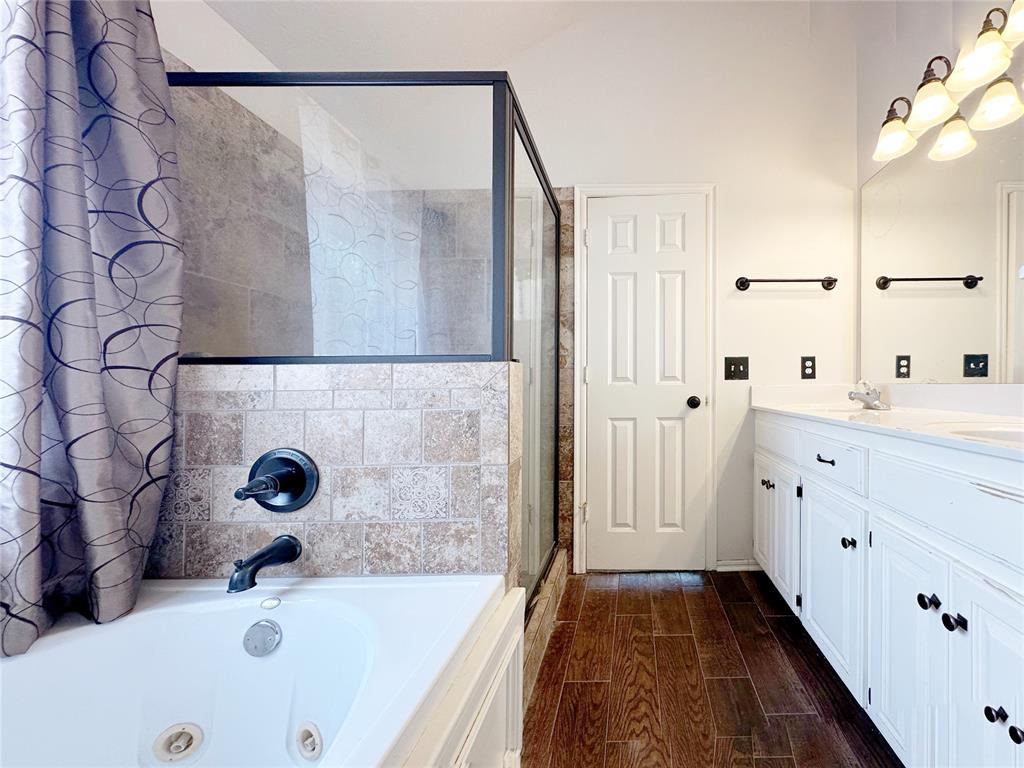 3617 Crail Drive Property Photo 17