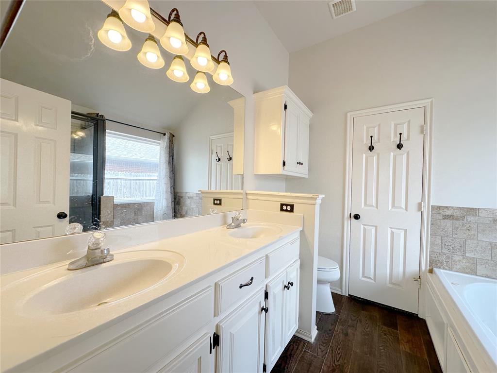 3617 Crail Drive Property Photo 18