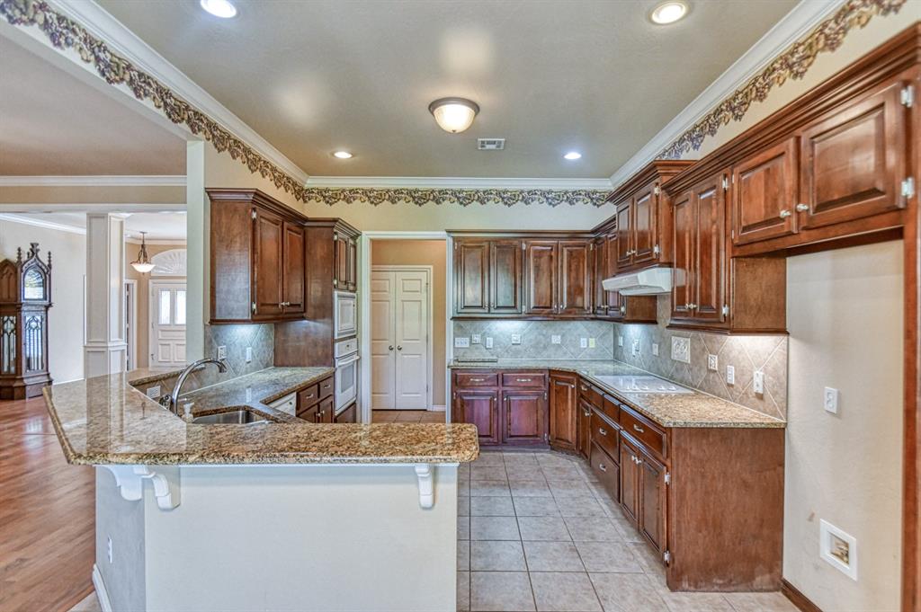 2821 Stonebridge Court Property Photo 16