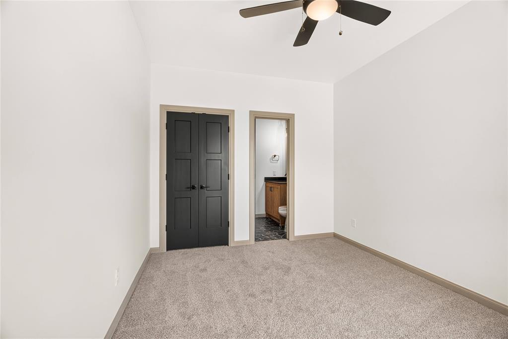 11729 Nw 105th Street Property Photo 31