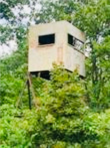 E 136 Road Property Photo 1