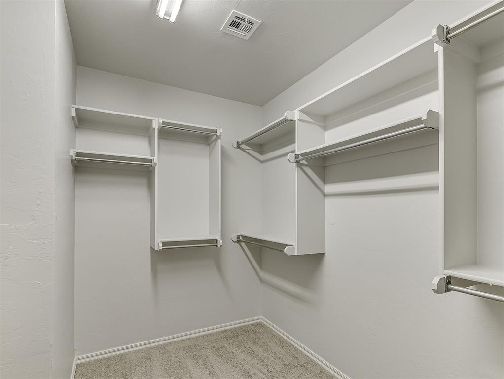 9213 Nw 77th Street Property Photo 27