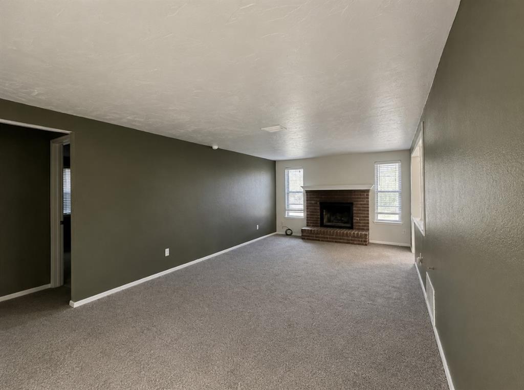 1054 Cumberland Mansion Property Photo 2