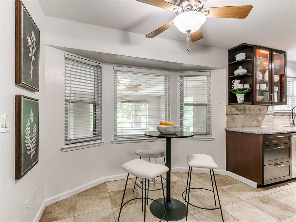 7309 N Hammond Avenue Property Photo 12