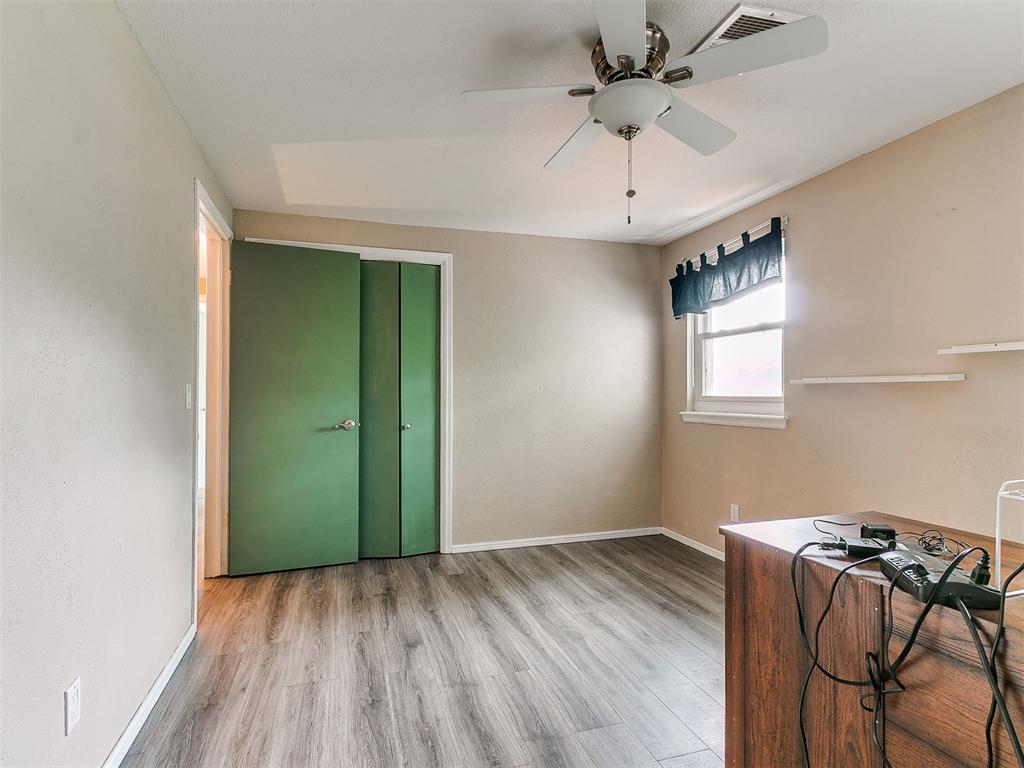 7309 N Hammond Avenue Property Photo 35