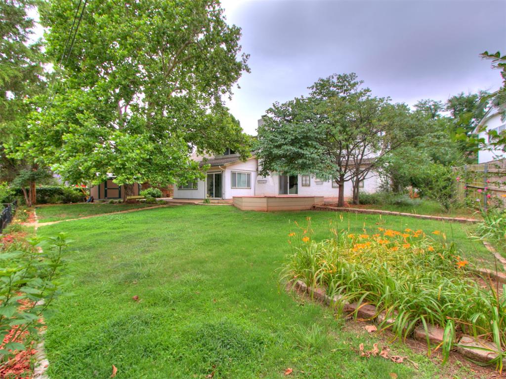 7309 N Hammond Avenue Property Photo 44