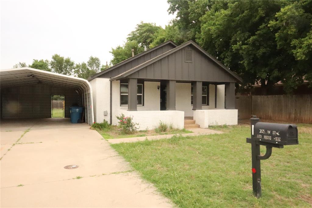 203 W Pine Street Property Photo 13