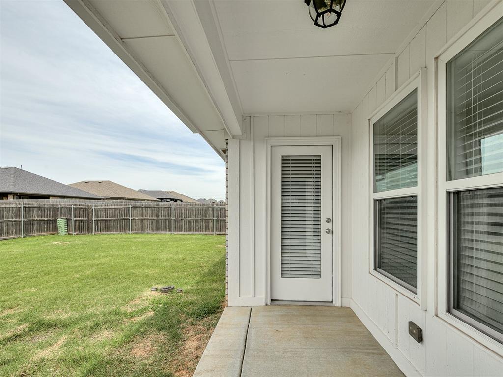 405 Nest Drive Property Photo 32
