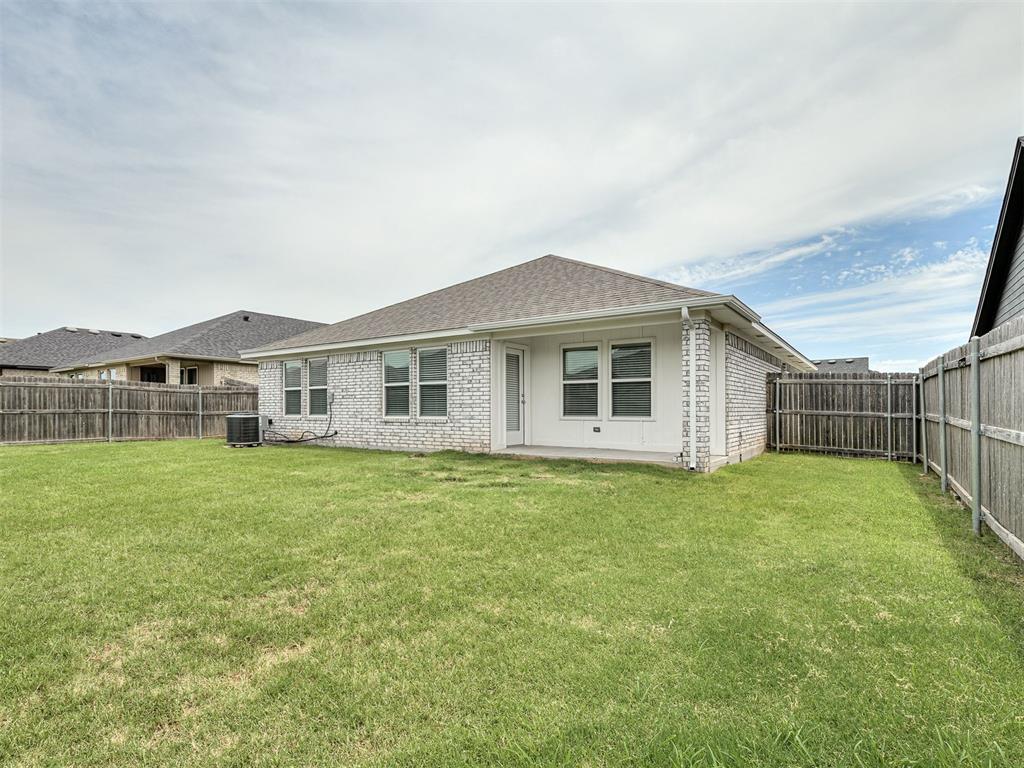 405 Nest Drive Property Photo 33