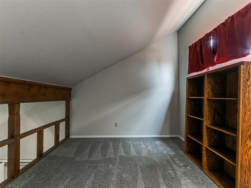 501 Se 34th Street Property Photo 32