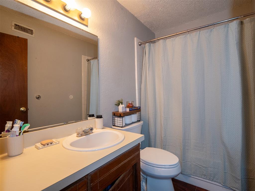 1017 Acacia Circle 1019 Property Photo 27