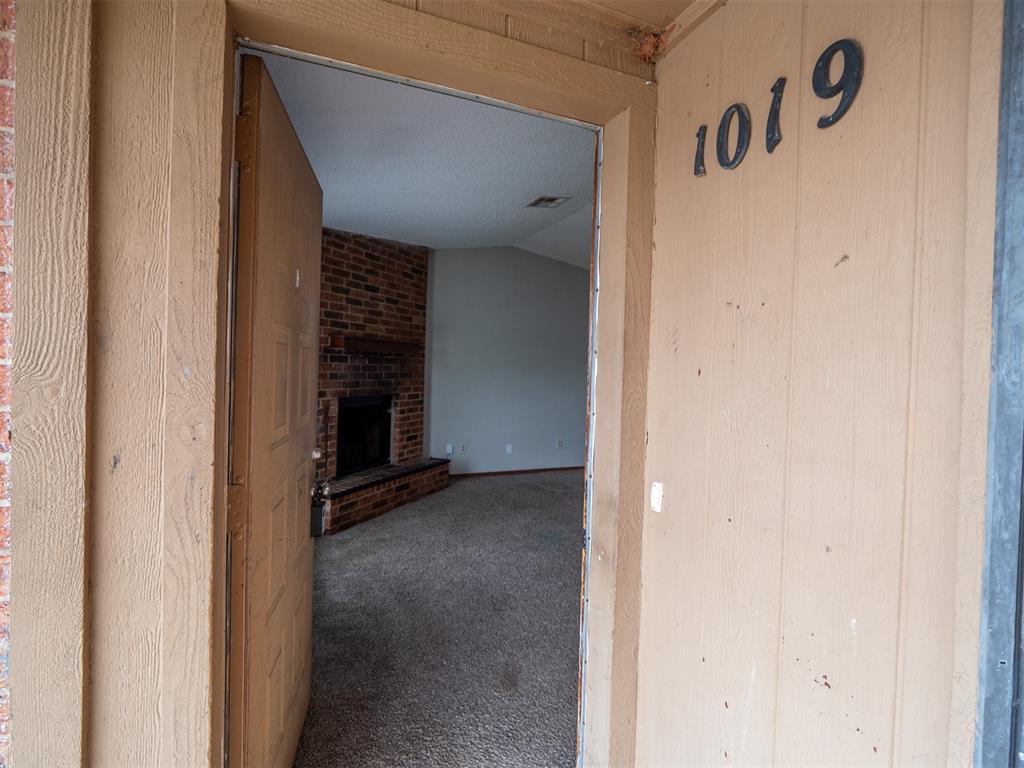 1017 Acacia Circle 1019 Property Photo 30