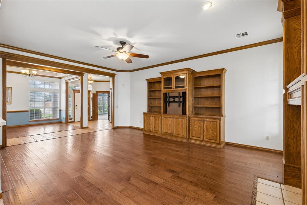 1401 Continental Way Property Photo 9