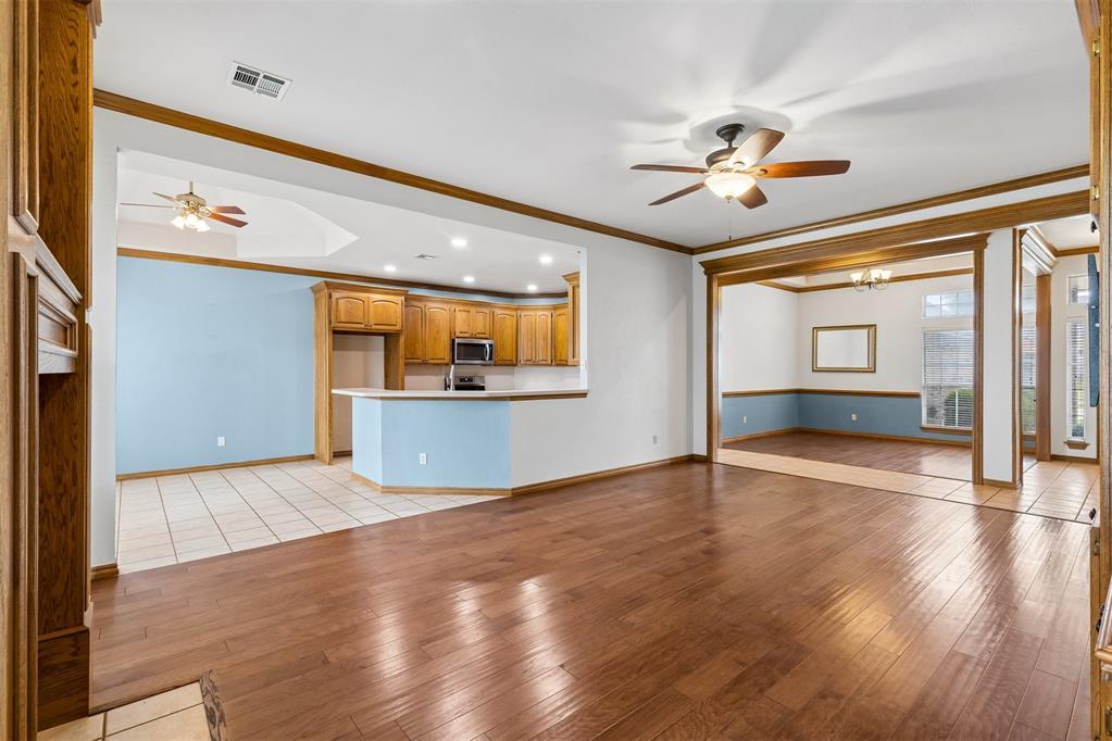1401 Continental Way Property Photo 10