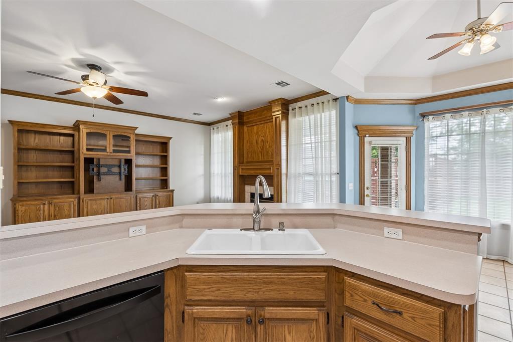 1401 Continental Way Property Photo 15