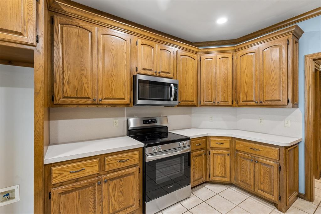 1401 Continental Way Property Photo 16