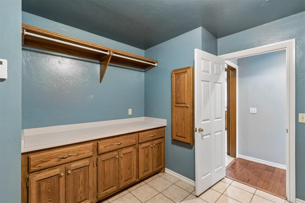 1401 Continental Way Property Photo 19