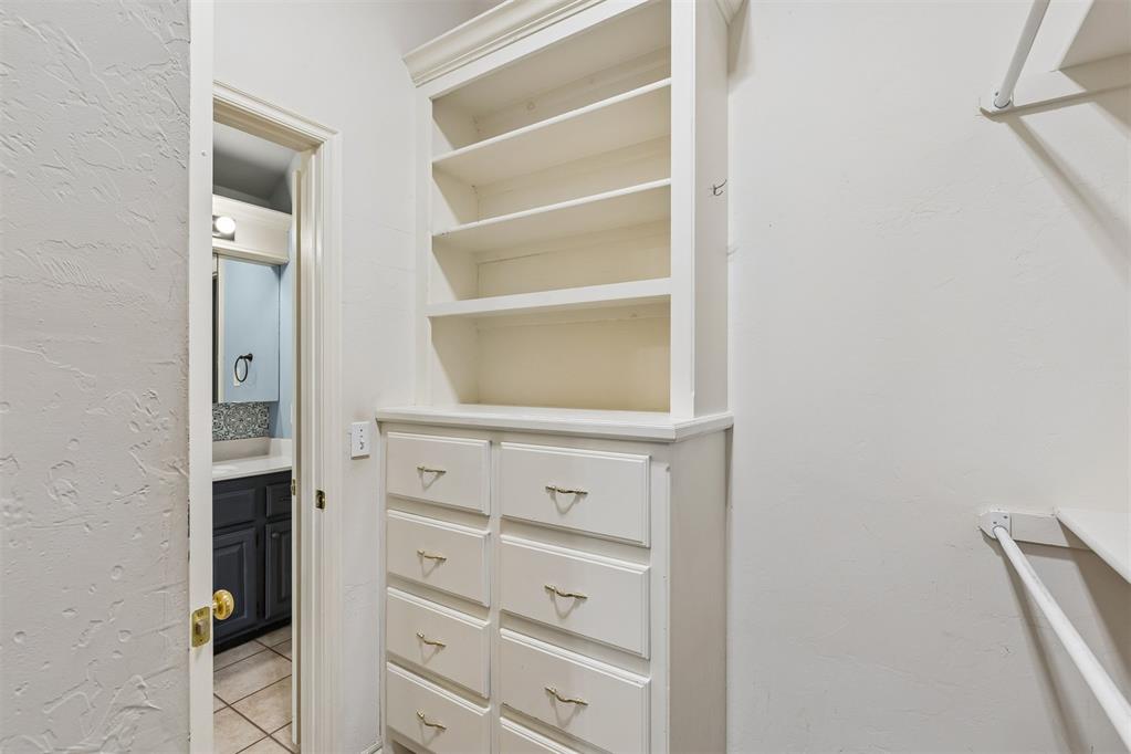1401 Continental Way Property Photo 31