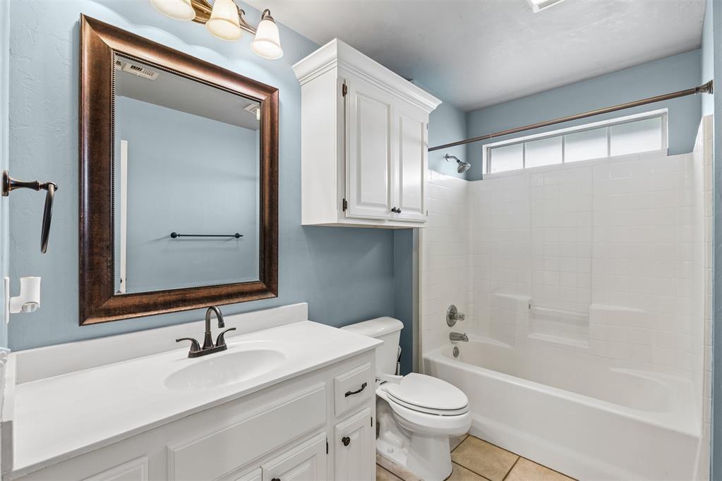 1401 Continental Way Property Photo 38