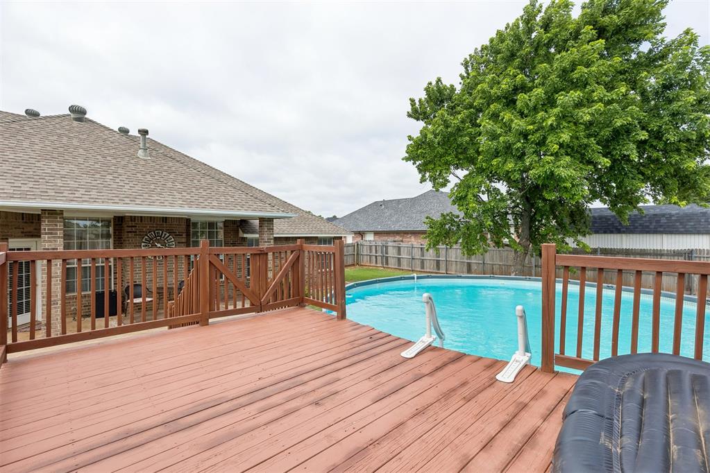 1401 Continental Way Property Photo 43